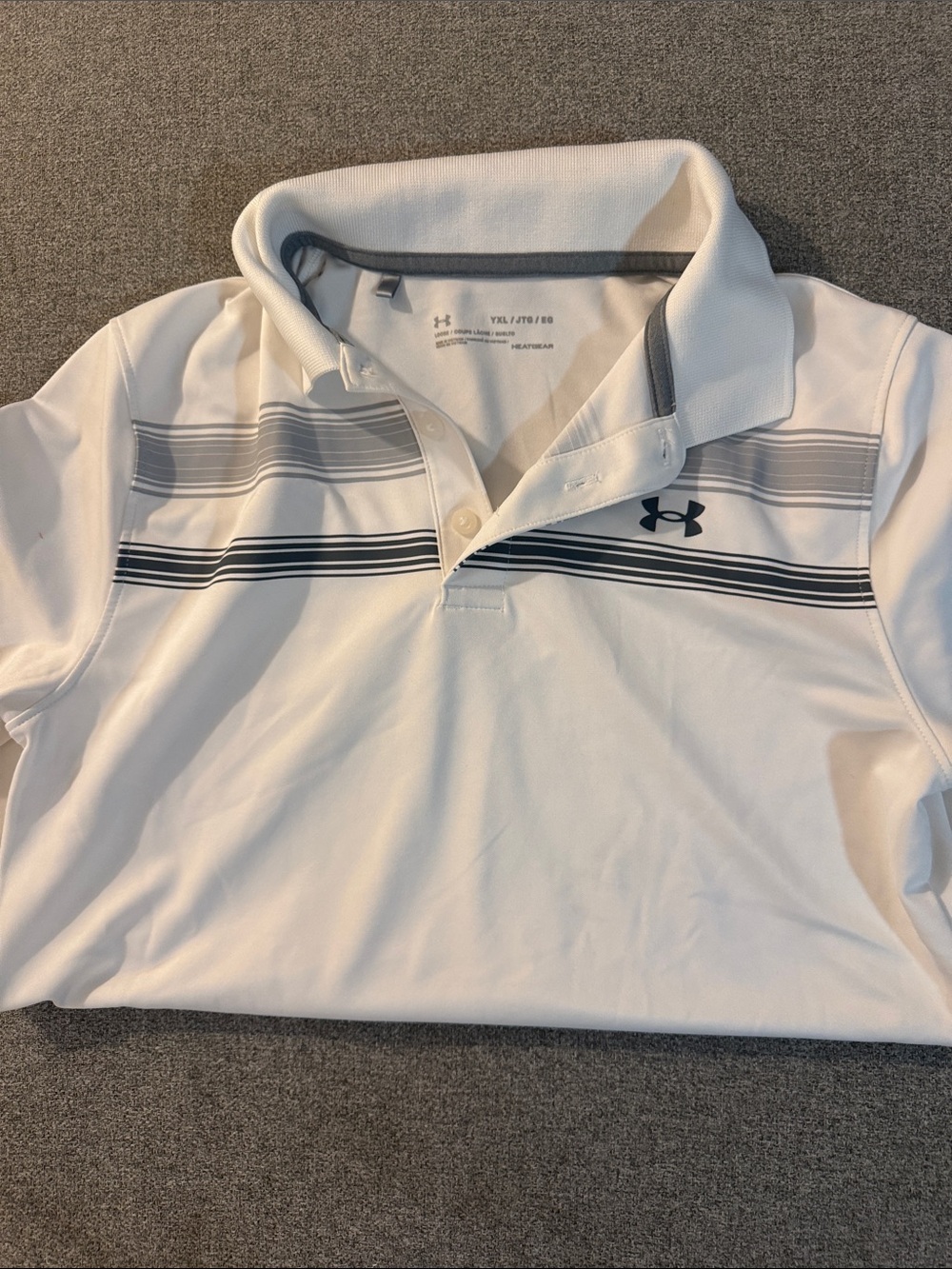 5/$15- Under Armour polo